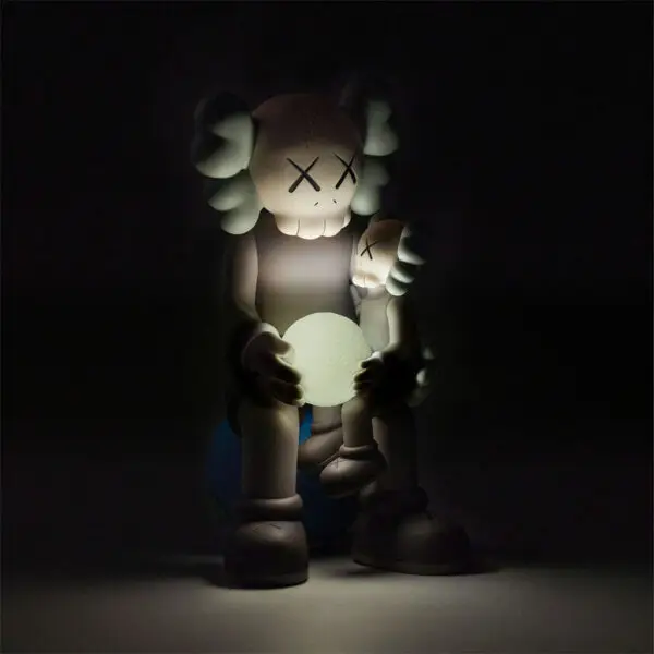 KAWS:HOLIDAY THAILAND - Café - Imagen 3